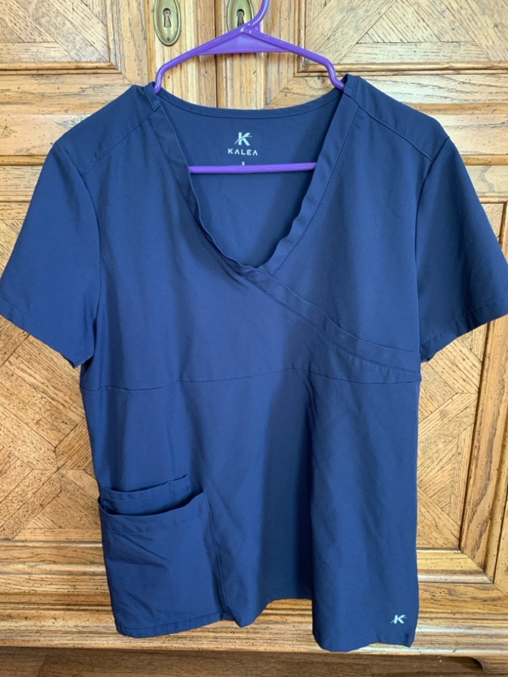 Women's Navy V-Neck Scrub Top